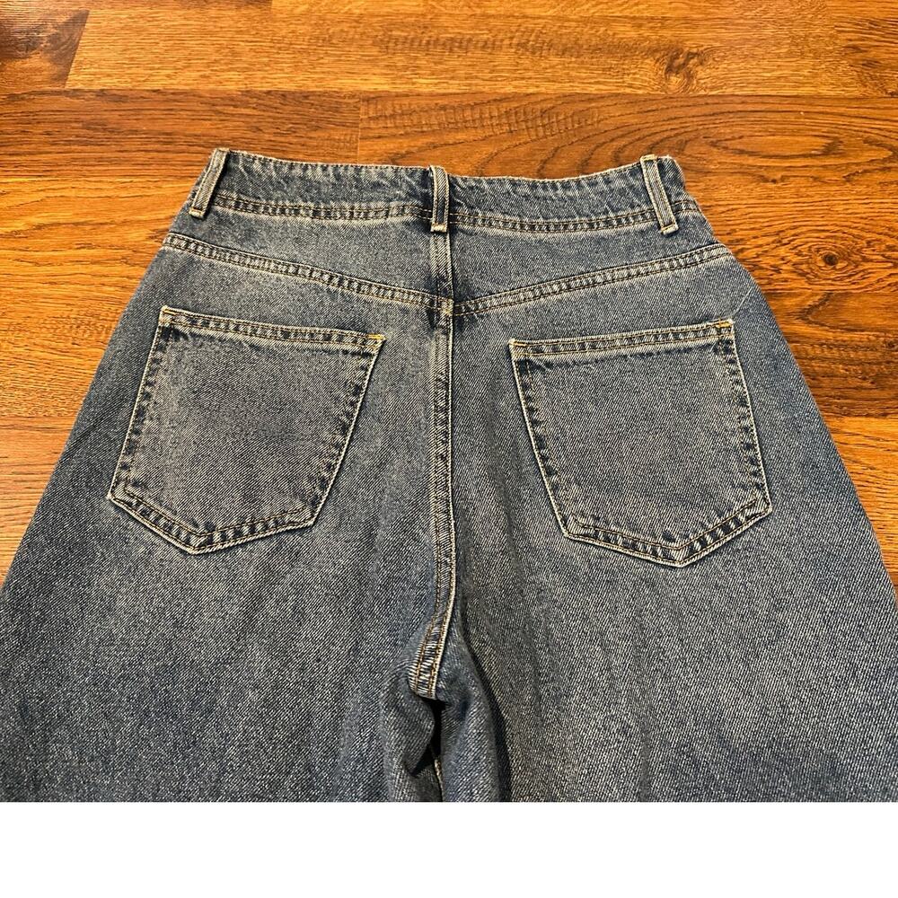 Forever 21 High Rise Wide Leg Jeans Raw Hem Medium Wash Size 24 Modern Denim - Picture 4 of 9